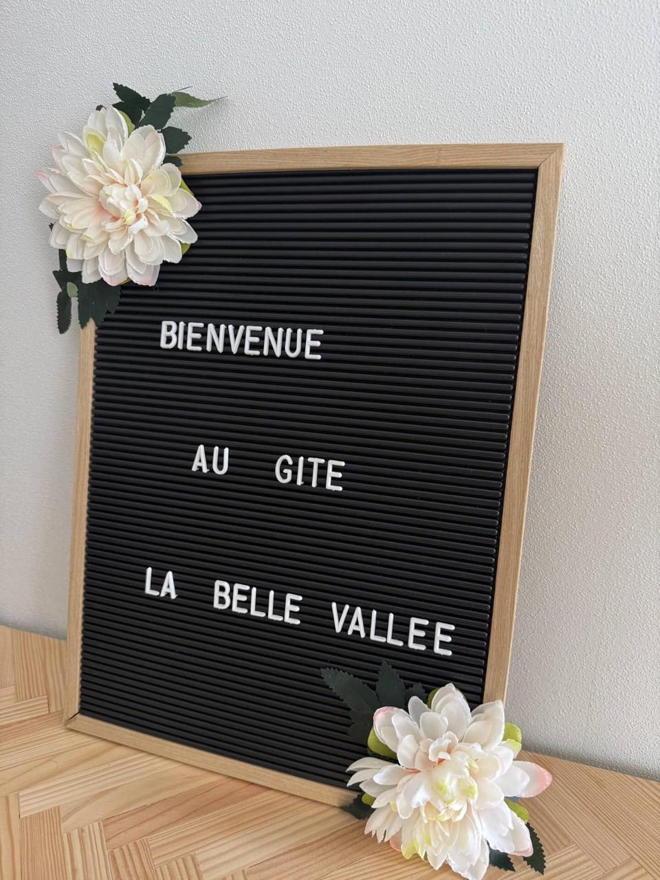 Property logo or sign, Living room, Seating area