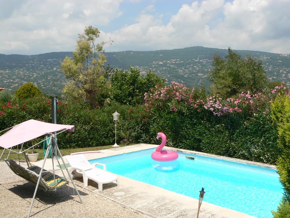 Day, Natural landscape, Garden view, Mountain view, Pool view, Swimming pool, sunbed