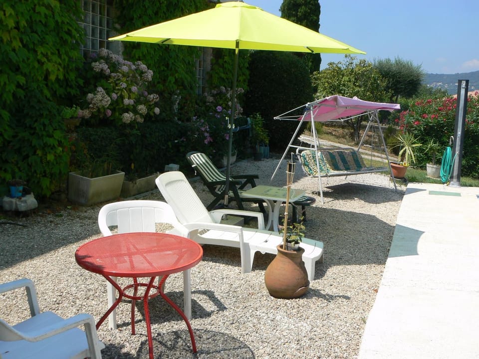 Patio, Natural landscape, Garden, Garden view, Pool view, sunbed