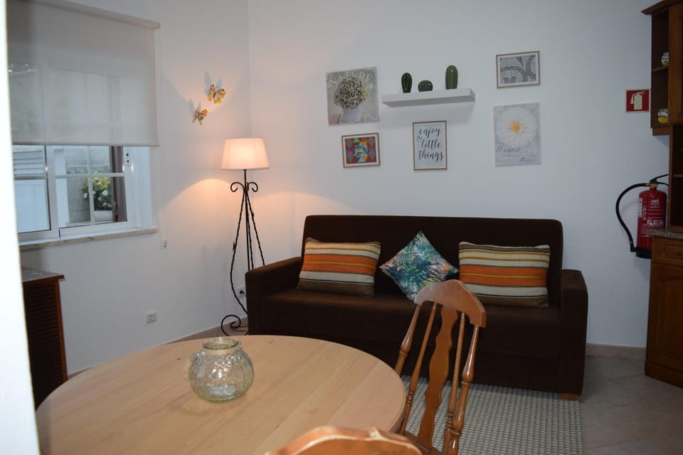 CasaDuarte Courtyard (1 bedroom Apt.) Apartment in Lagos