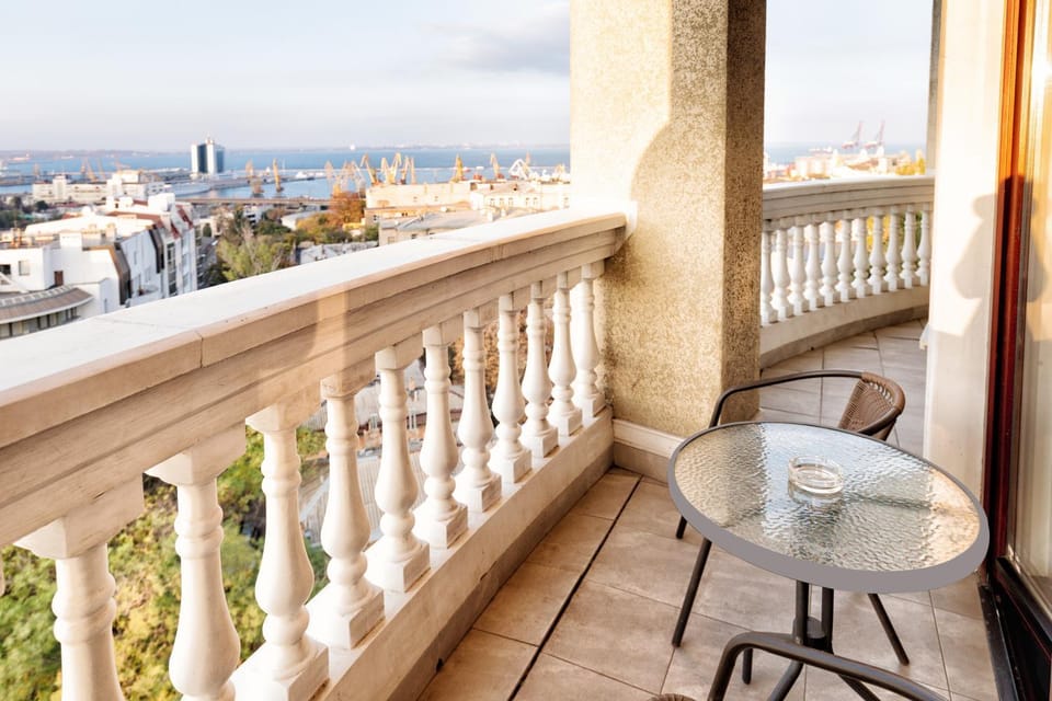 Balcony/Terrace, City view, Sea view