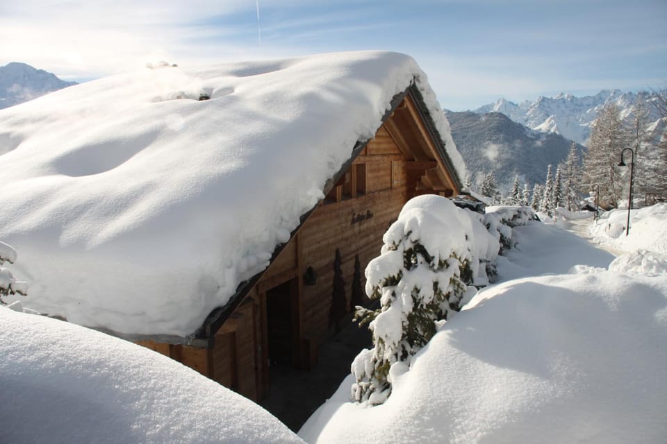 BnB Les Sapins Bleus Bed and Breakfast in Riddes