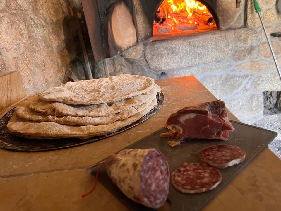 CHATEAU ROUSSET House in Provence-Alpes-Côte d'Azur