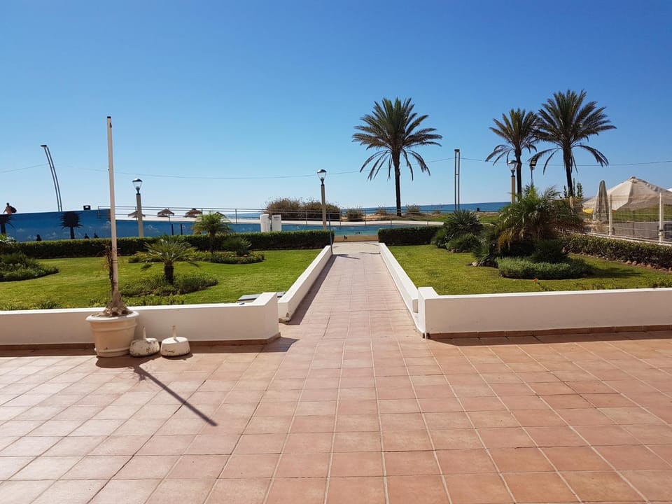 Property building, Garden view