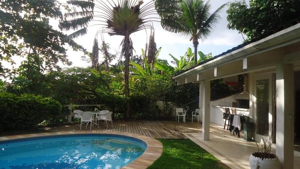Linda casa em Ilhabela-Praia do Julião House in State of São Paulo
