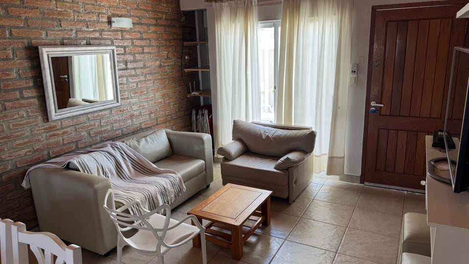 TV and multimedia, Seating area
