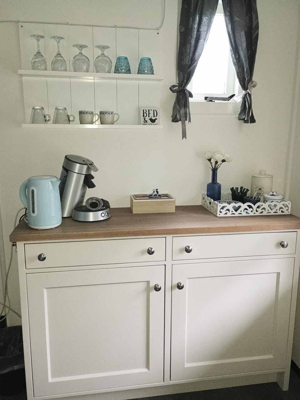 Prive tuinhuis B&B Elly Bed and Breakfast in Alkmaar