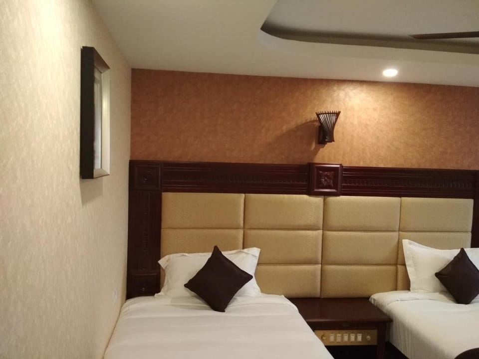 RB GRAND RESIDENCY Hotel in Tamil Nadu