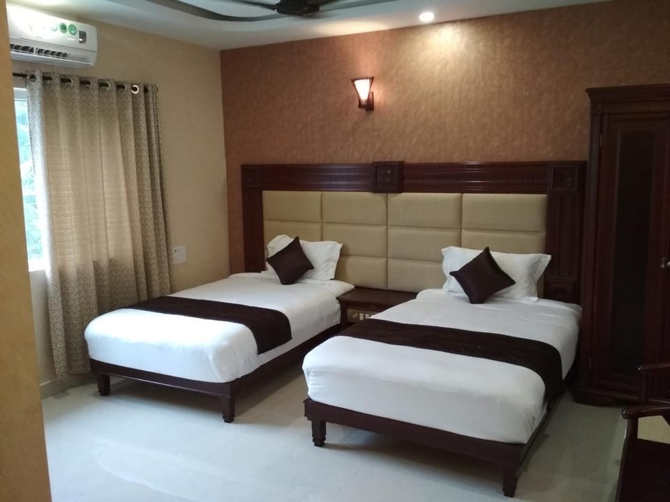 RB GRAND RESIDENCY Hotel in Tamil Nadu