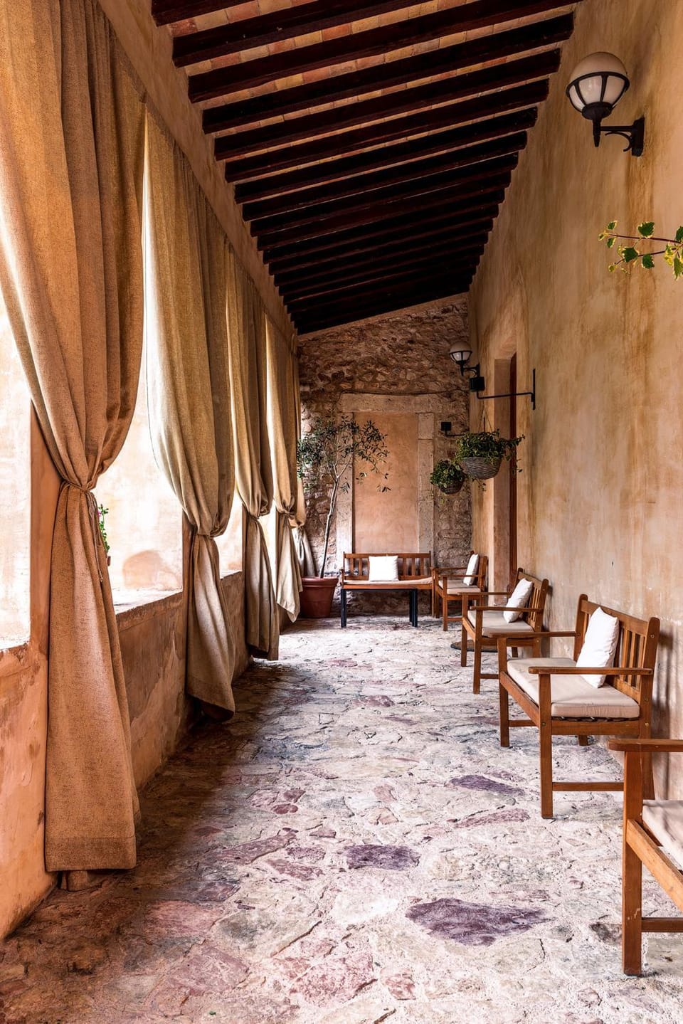 Patio, Garden, Internal: Not applicable to any particular room