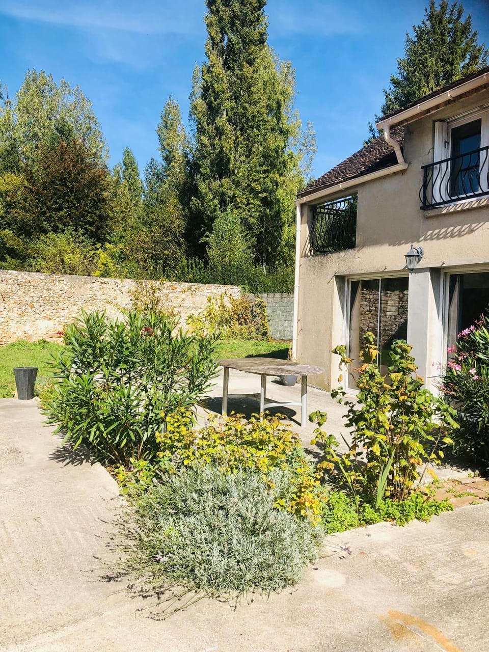 Property building, Garden