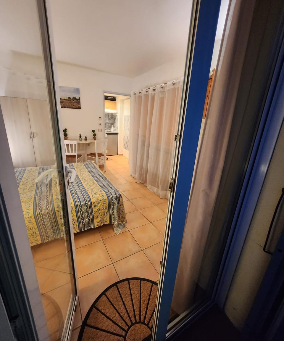 Les Albères Asclepieia Studio Ragnar Apartment in Argeles-sur-Mer