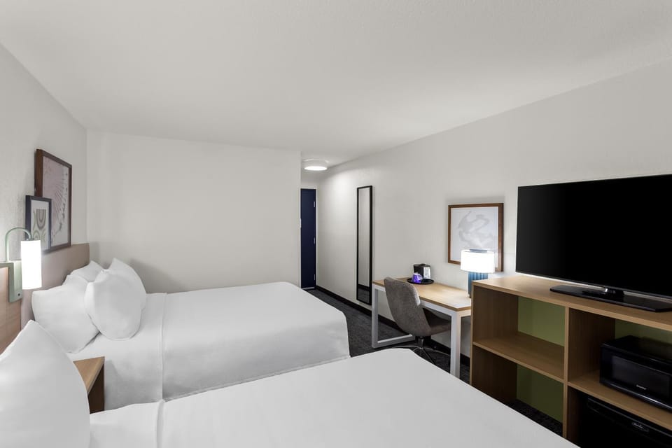Spark By Hilton Beckley Hotel in Beckley