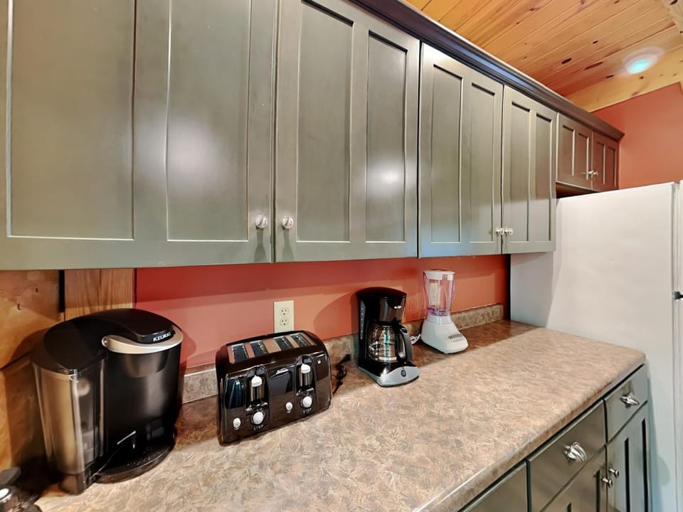 Kitchen or kitchenette, toaster, kitchen