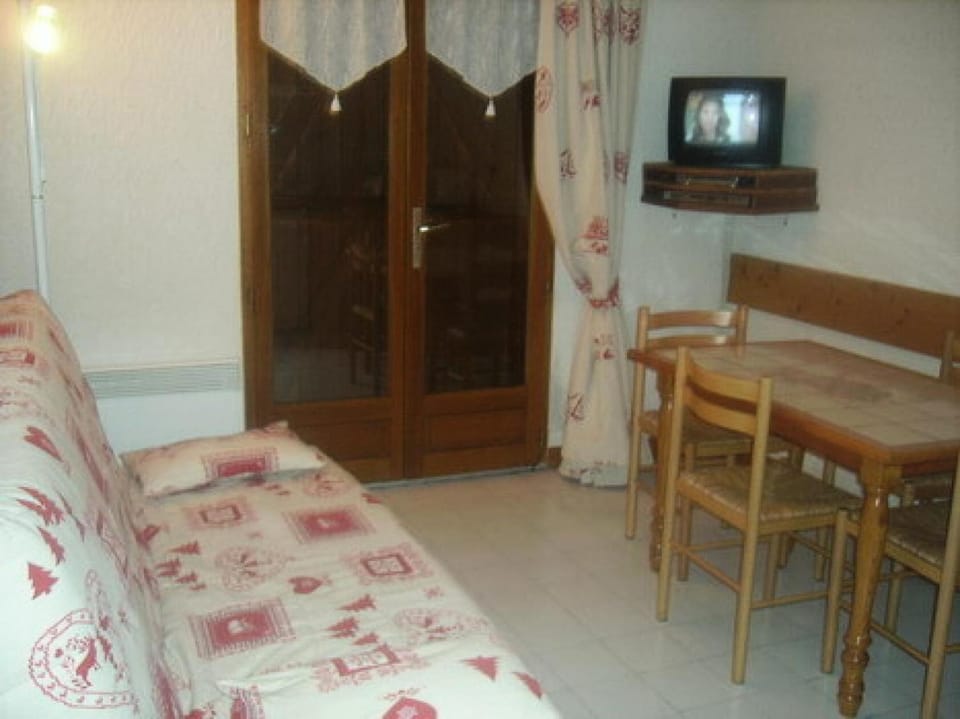 Bed, furniture