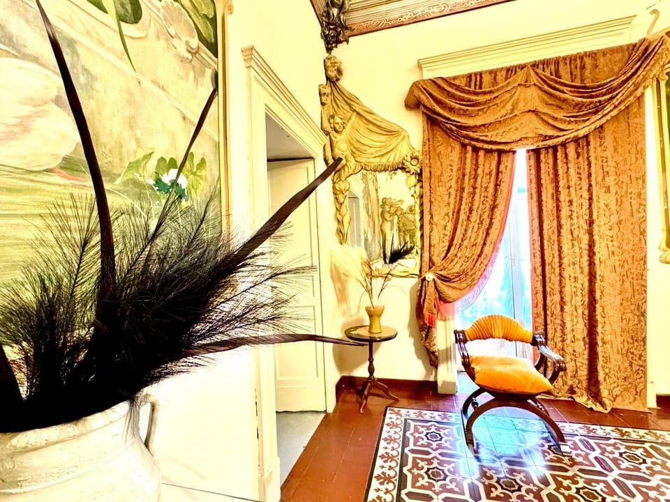 Sakè Maison de Charme - fascinating ancient Sicilian mansion House in Catania