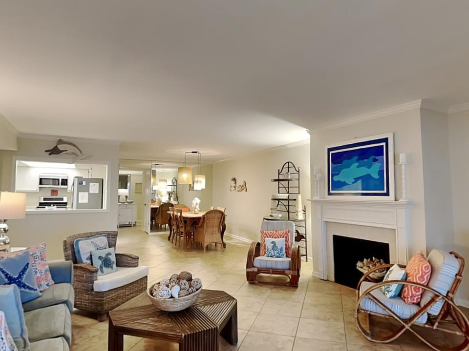 Kitchen or kitchenette, Living room, Seating area, Dining area, fireplace, furniture