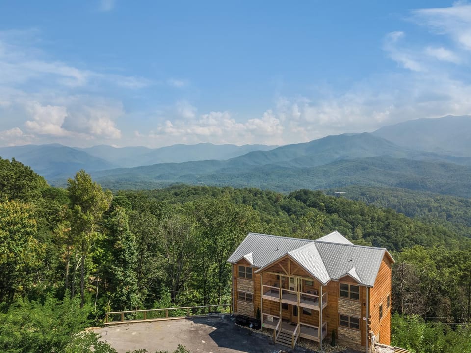 Property building, Natural landscape, Mountain view
