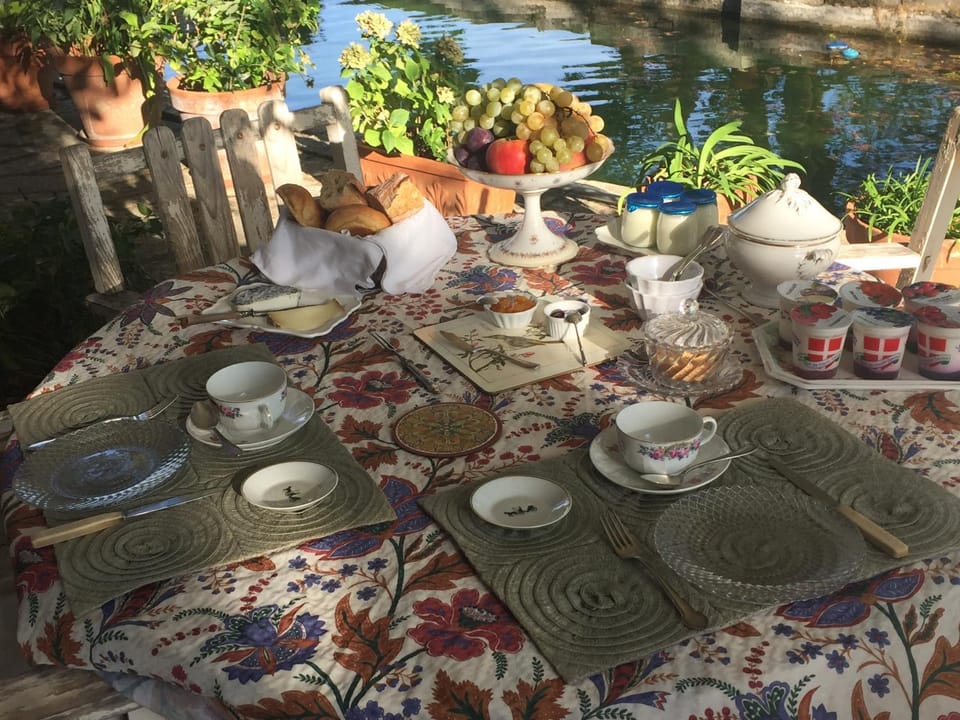 Patio, Garden, Continental breakfast