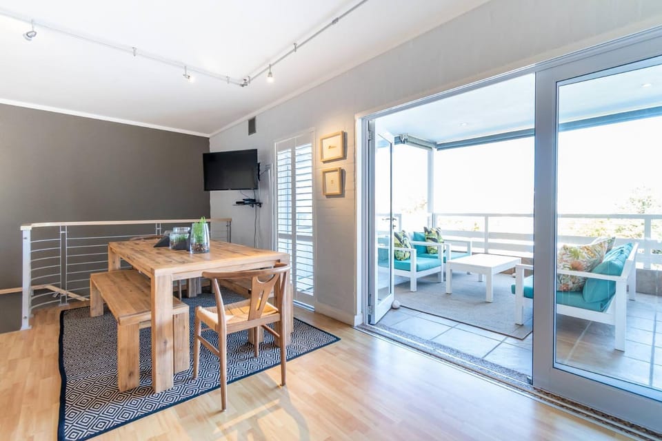 Balcony/Terrace, Seating area, Dining area