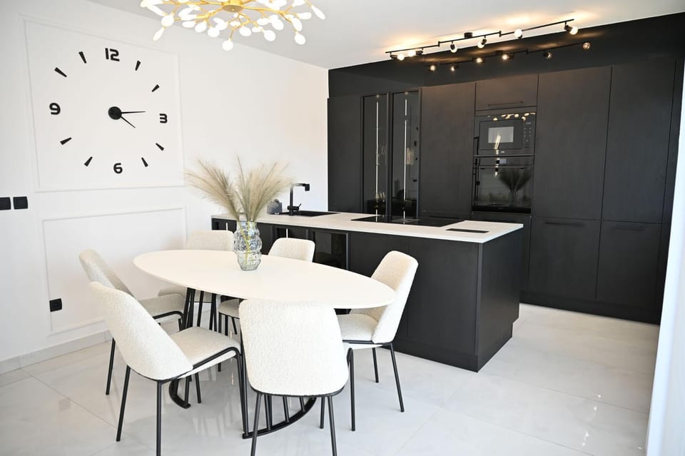 Luxury Apartment Antoni Apartment in Podstrana
