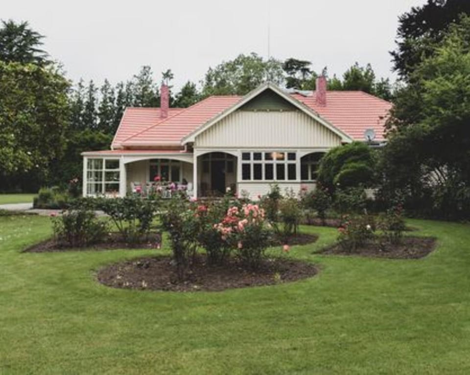 Property building, Garden