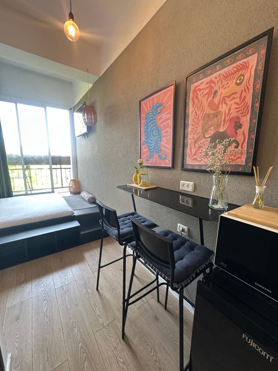 Seating area