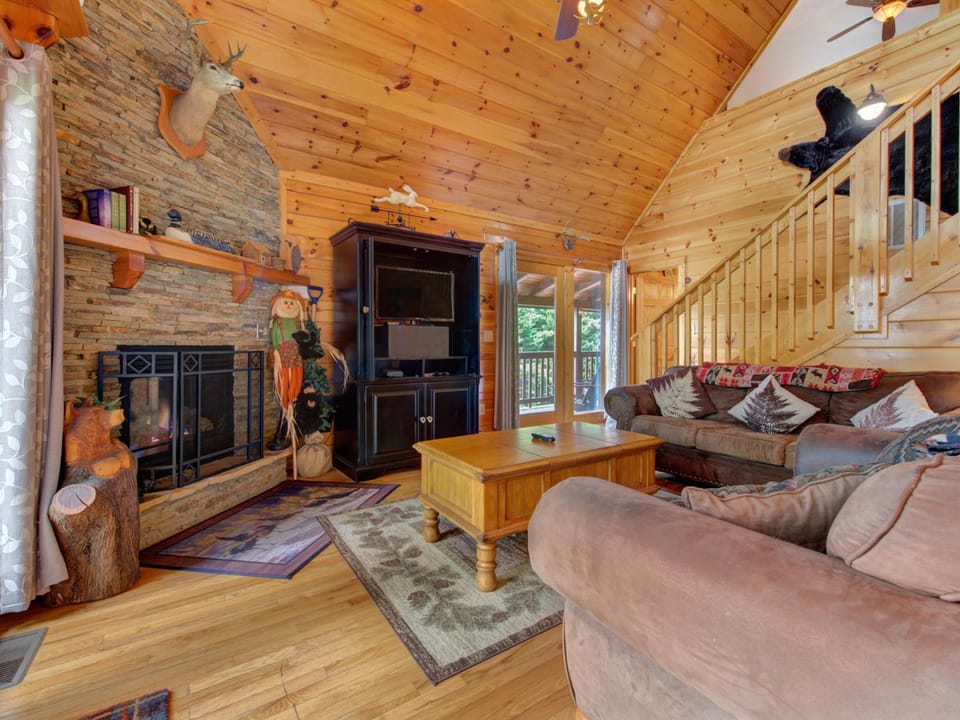 Komfy Kozy House in Gatlinburg
