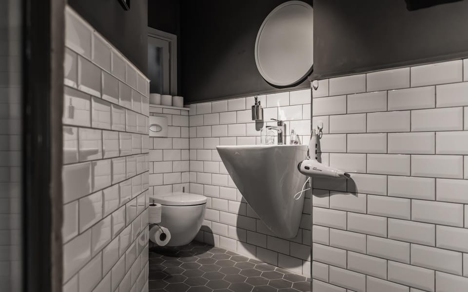 Toilet, Bathroom