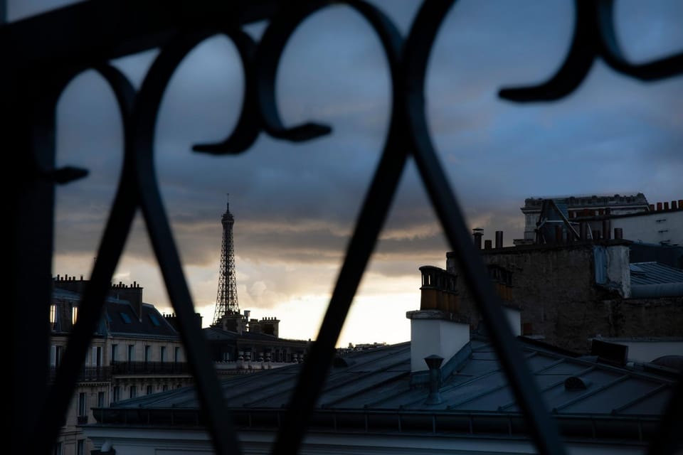 City view, Landmark view, Street view