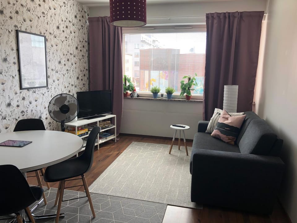 Living room, Photo of the whole room