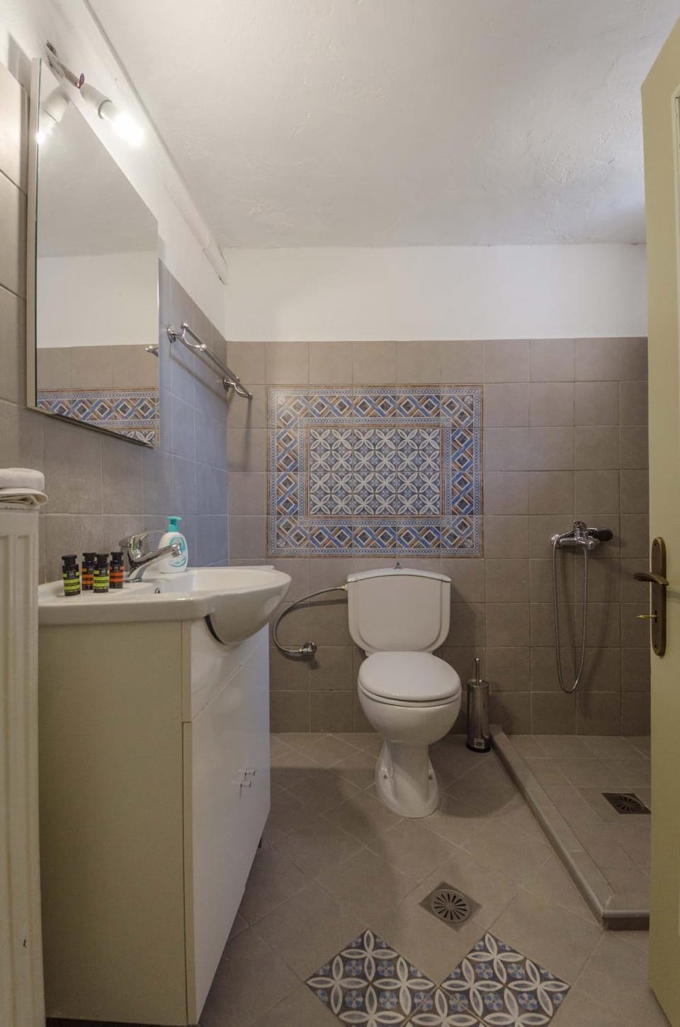 Ev Zin Mouria House in Leonidio