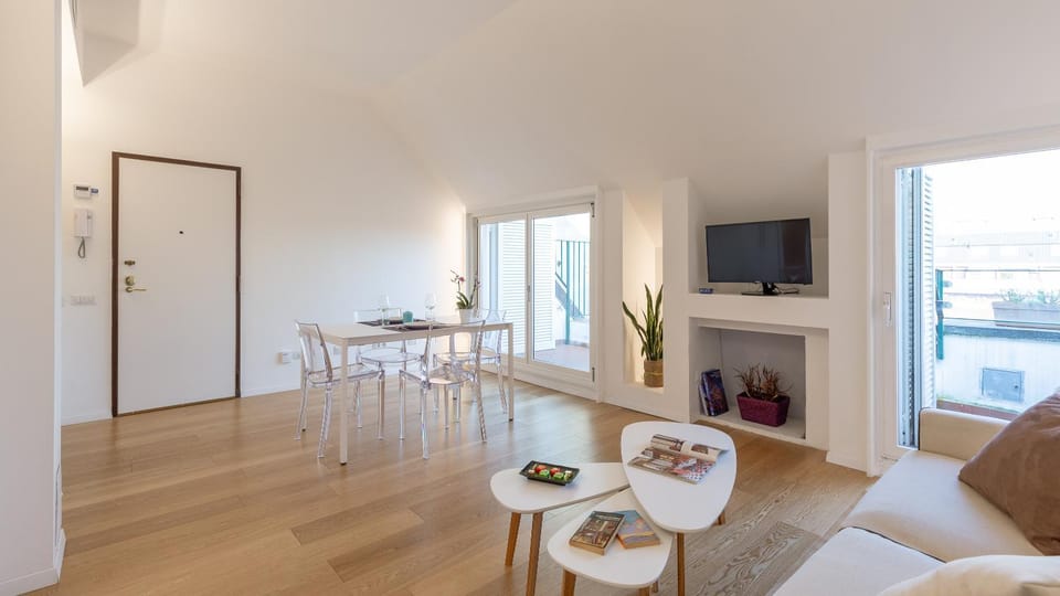 Stunning View Apartment Apartment in Milan
