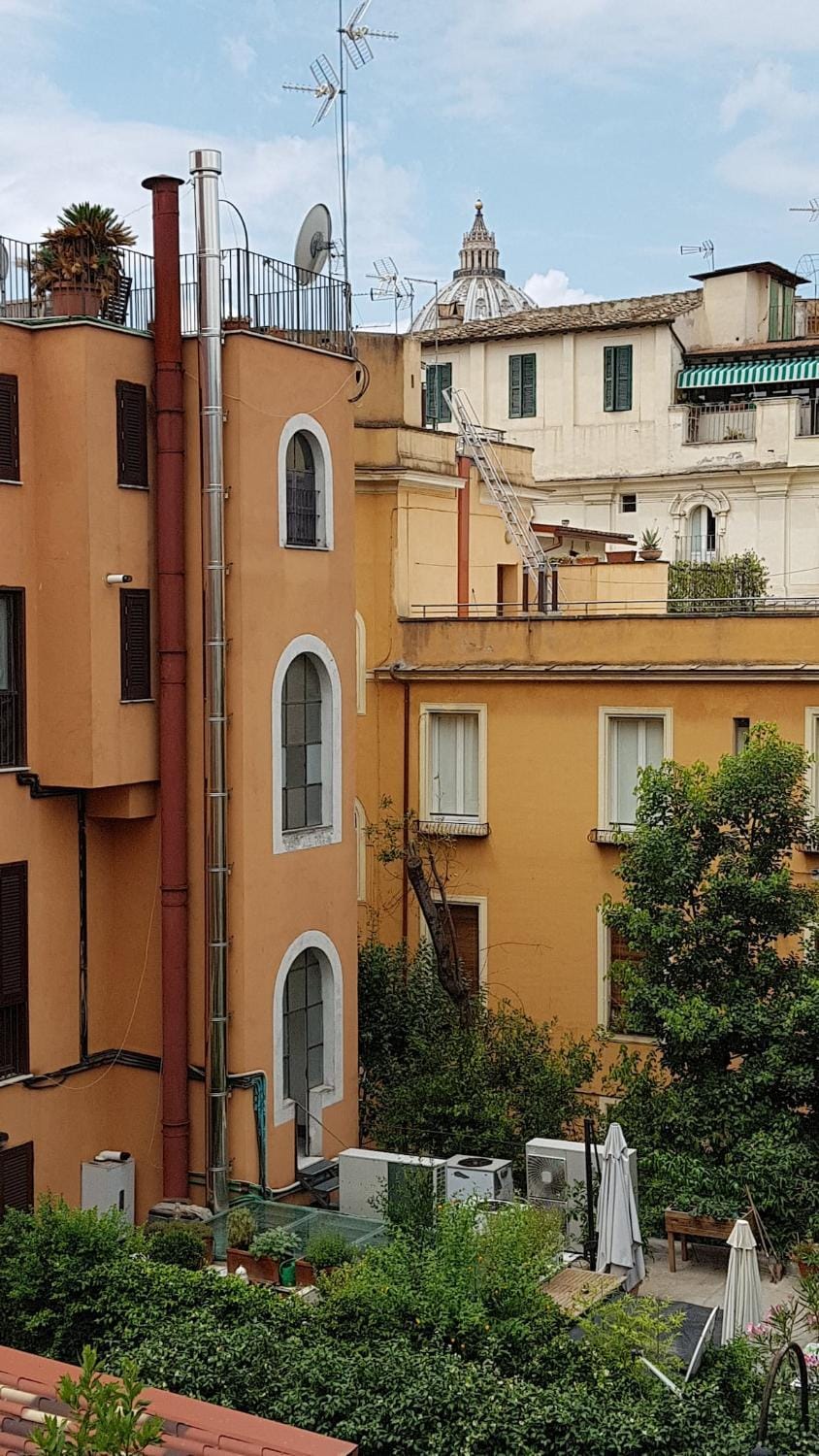 Vatican Home in Rome - Suite St. Peter's View Apartment in Rome
