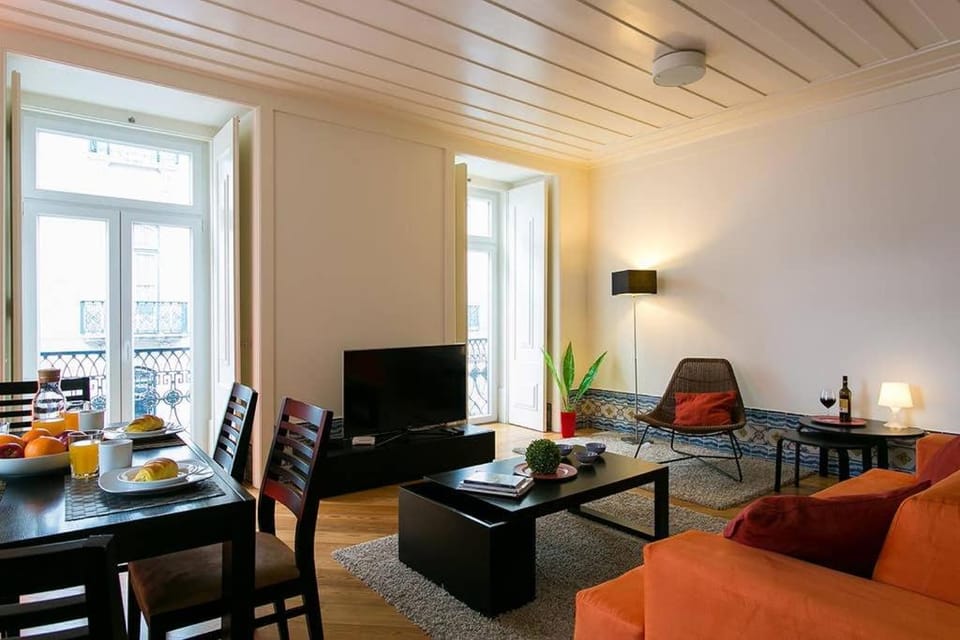 GuestReady - Sleek flat near Santa Justa Lift Apartment in Lisbon