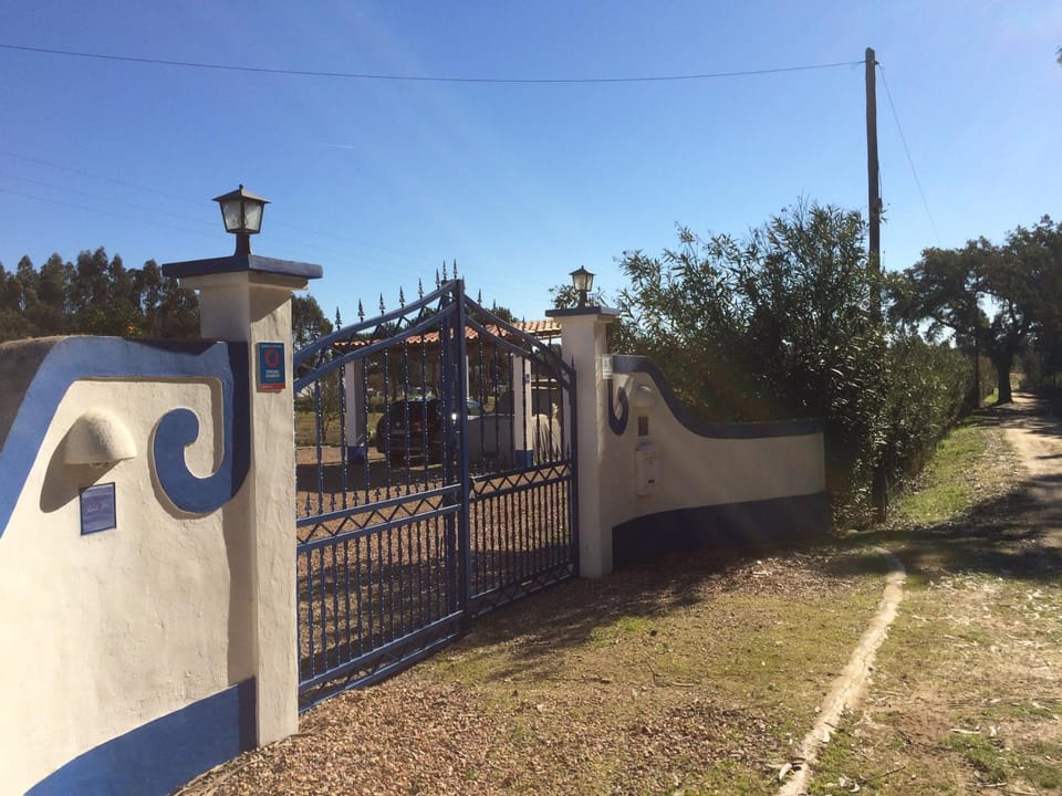 Quarto Monte Ninho das Perdizes Vacation rental in Setubal District