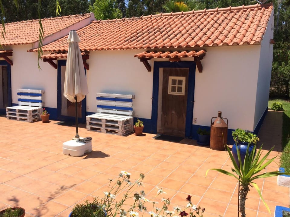 Quarto Monte Ninho das Perdizes Vacation rental in Setubal District