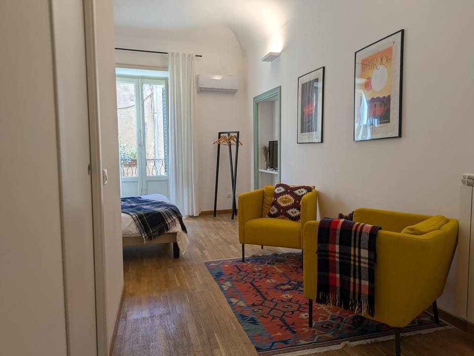 TV and multimedia, heating, air conditioner