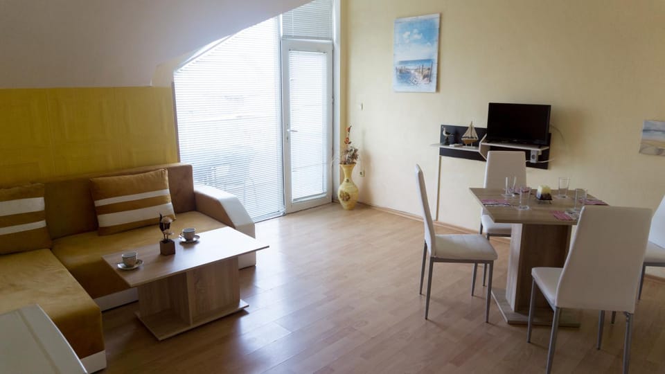 Guest House Gardeli Bed and Breakfast in Burgas Province