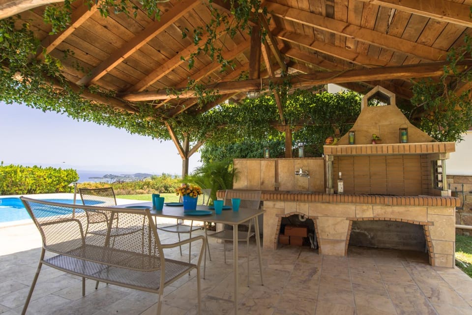 Patio, BBQ facilities, View (from property/room), Dining area, Pool view, Swimming pool