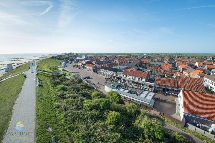 Welcome in - Aparthotel Zoutelande - 4 & 6 persoons app huisdiervriendelijk - 50m van het strand Apartment in Zoutelande