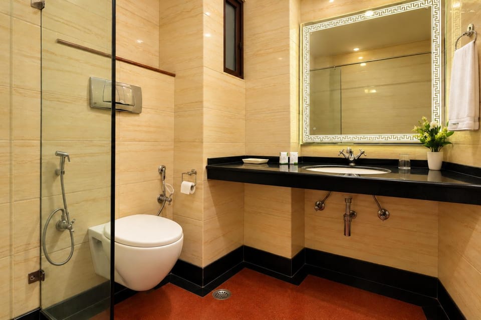 Shower, Toilet, Bathroom