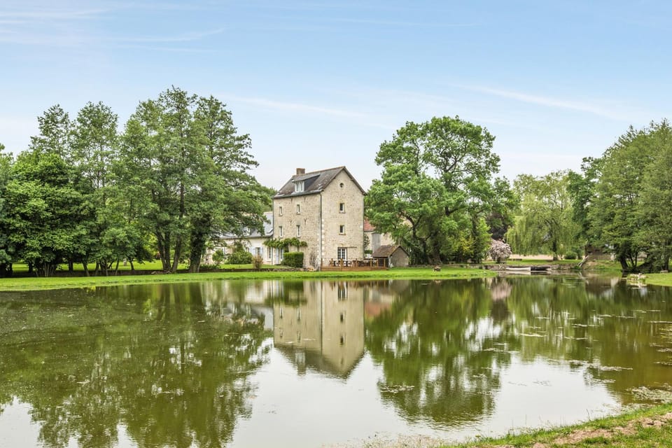 Le Moulin de Chareau Bed and Breakfast in Centre-Val de Loire