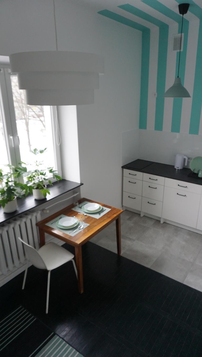 Coffee/tea facilities, Kitchen or kitchenette, Photo of the whole room