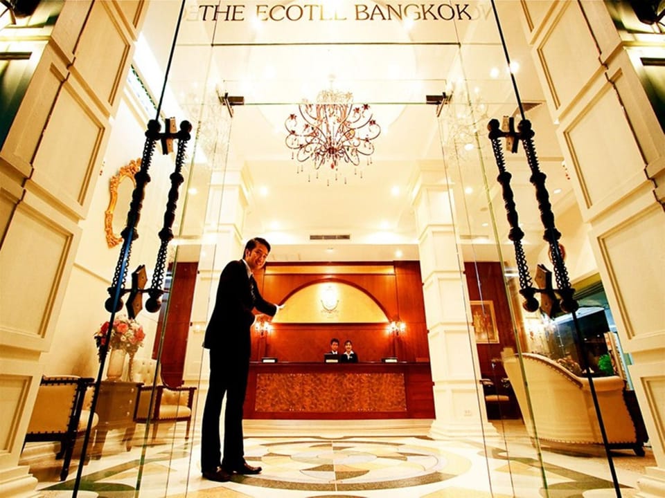 Staff, Facade/entrance, Lobby or reception