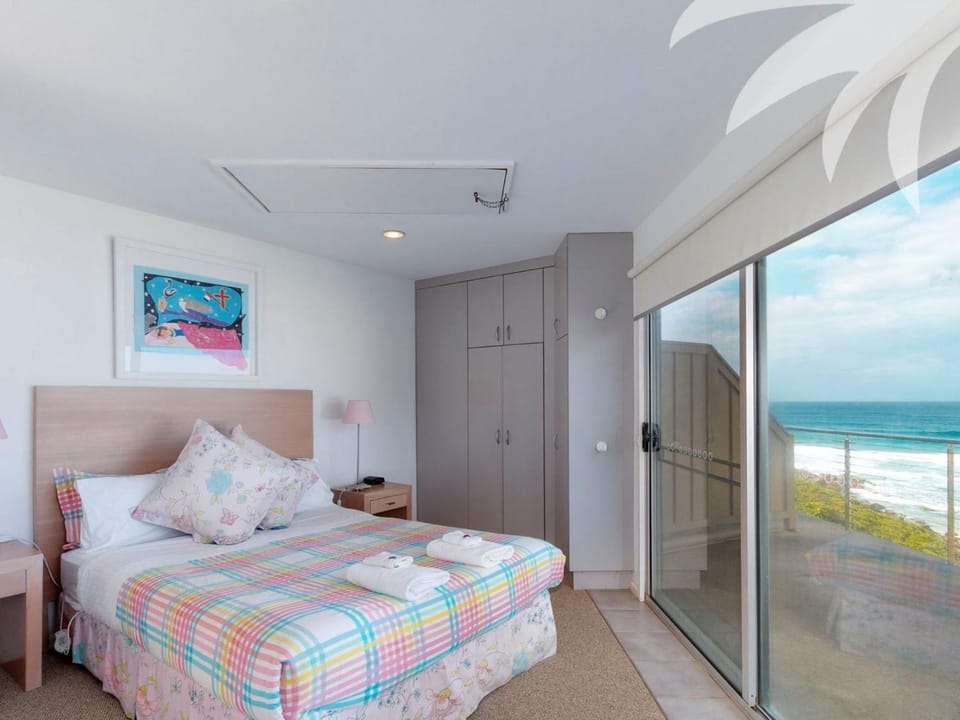 SeaCrest on Blueys Beach House in New South Wales