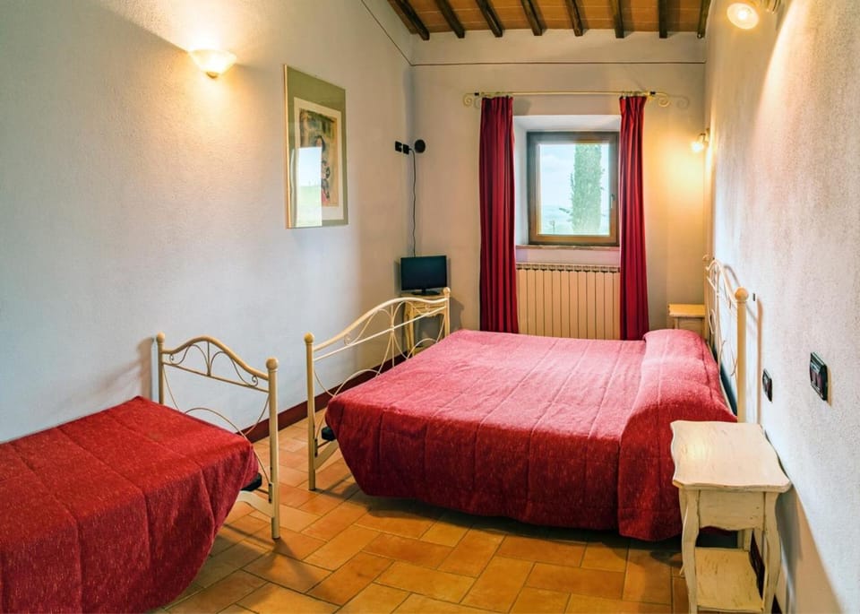 Agriturismo Bagnolo Farm Stay in Tuscany