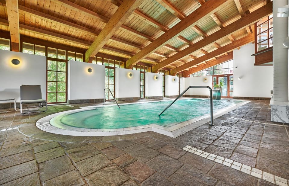 Pool view, Swimming pool