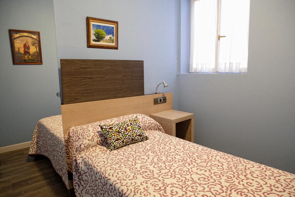 Day, Photo of the whole room