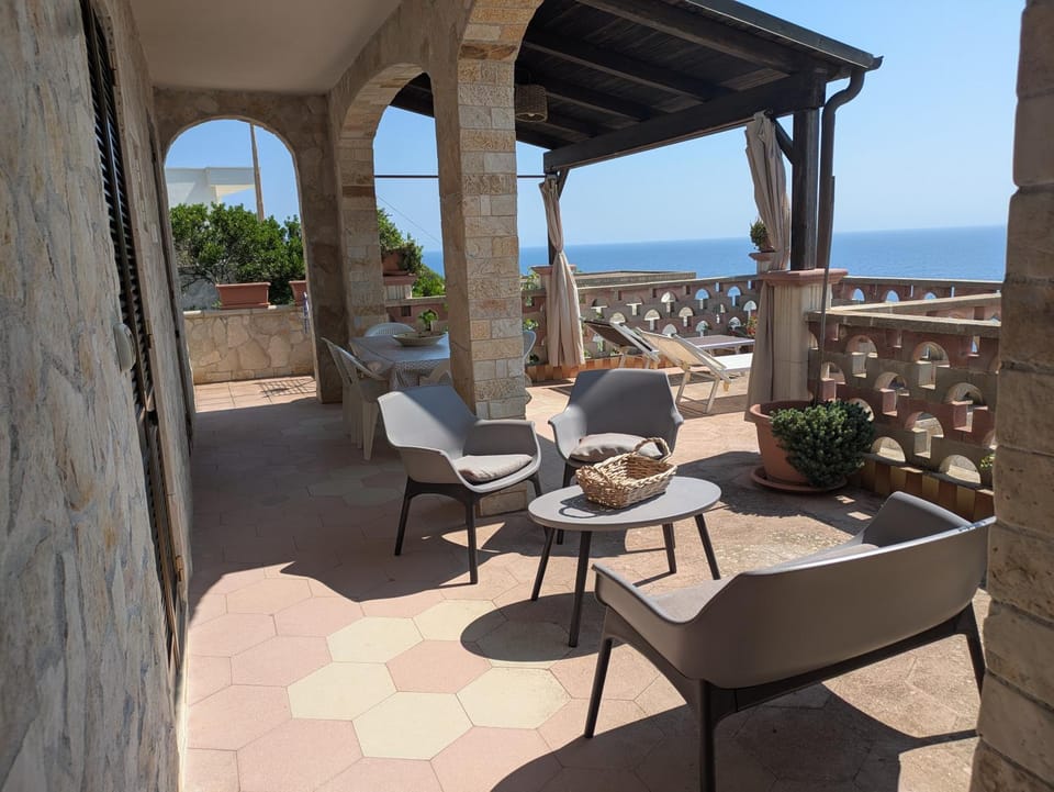 Salvia House in Apulia